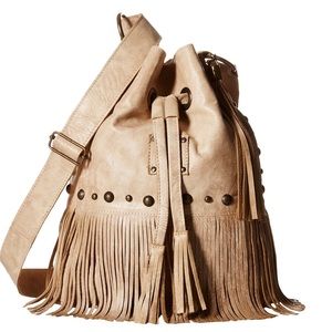 STS Free Spirit Bucket Bag